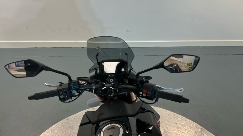 (23MY) Honda CB750 Hornet